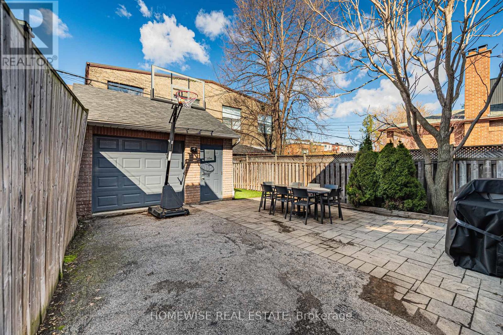 220 Robina Avenue, Toronto (Oakwood Village), Ontario  M6C 3Z1 - Photo 22 - C13026726