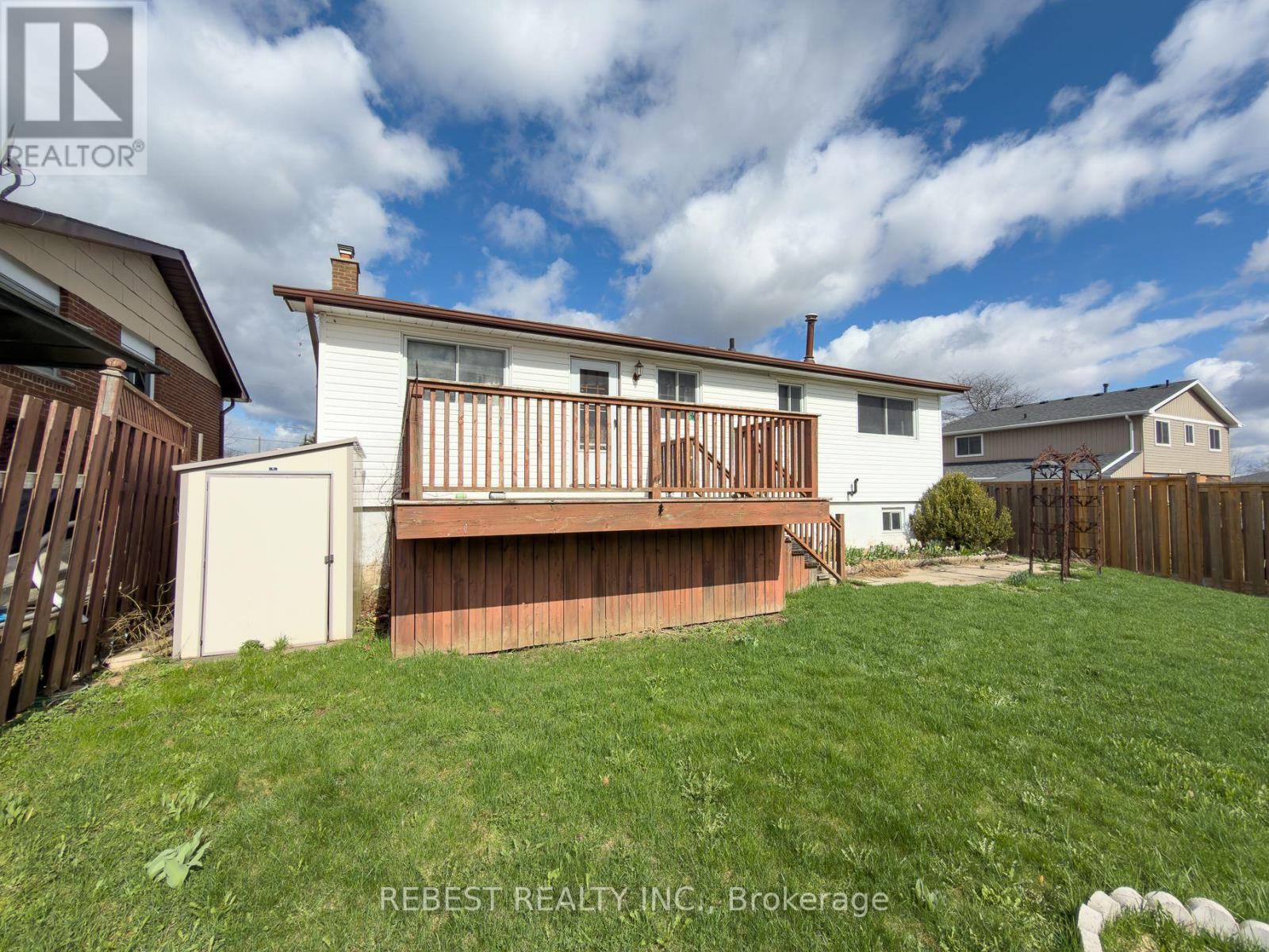 98 Cobblehill Road, Halton Hills, Ontario  L7J 1P3 - Photo 15 - W13003330