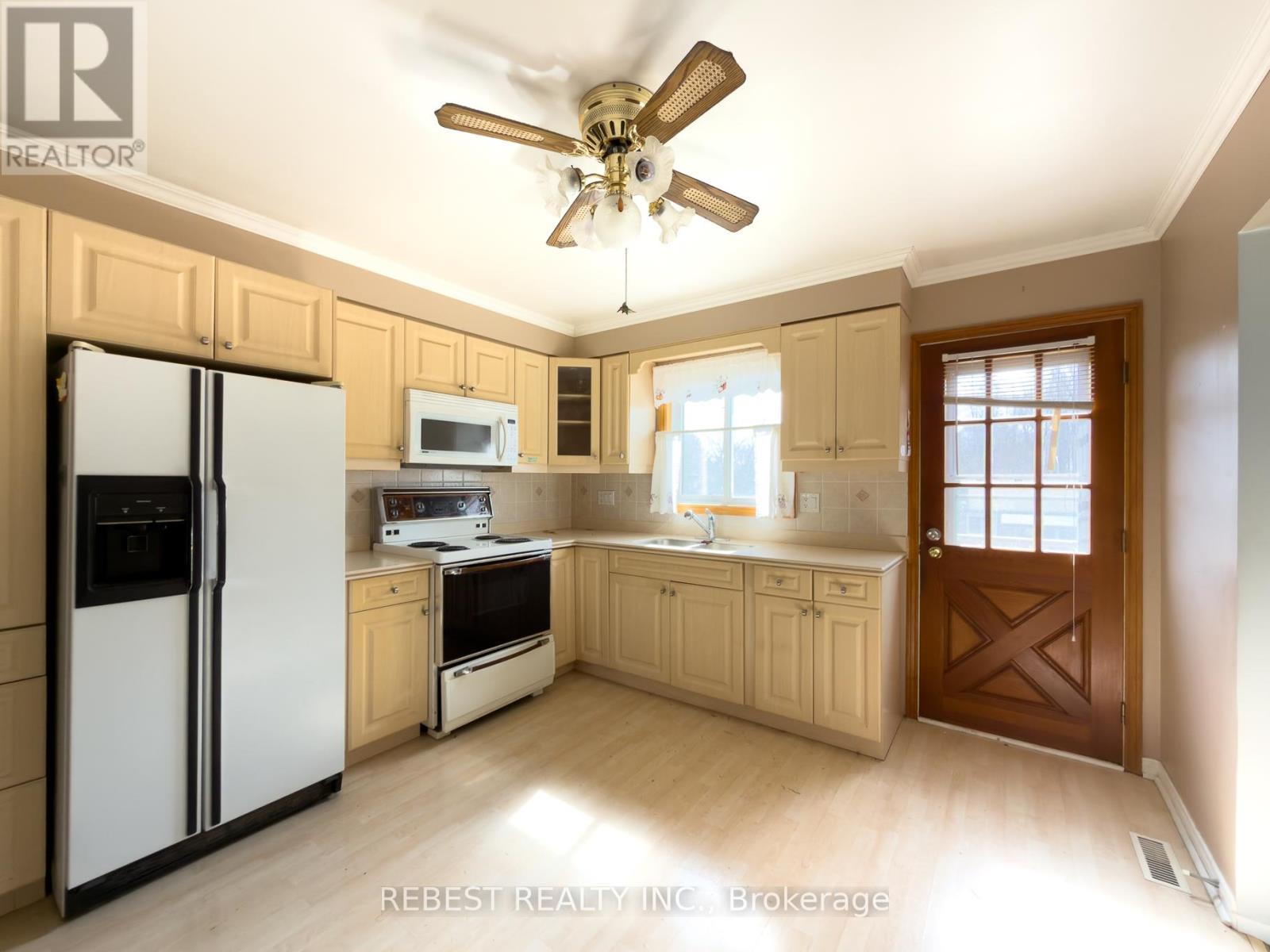 98 Cobblehill Road, Halton Hills, Ontario  L7J 1P3 - Photo 29 - W13003330