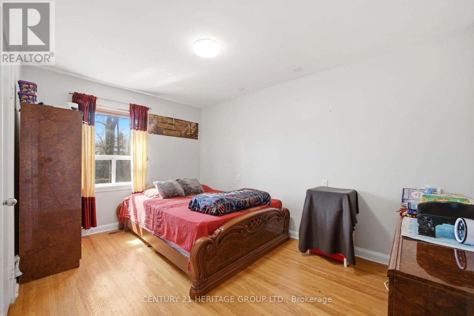 10 Garthwood Drive, Toronto (Kennedy Park), Ontario  M1K 2J5 - Photo 19 - E13026708