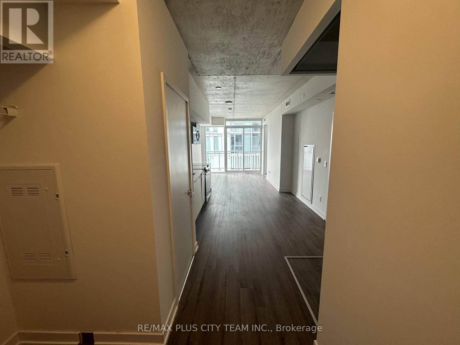 811 - 45 Baseball Place, Toronto, Ontario  M4M 0H1 - Photo 2 - E13026782