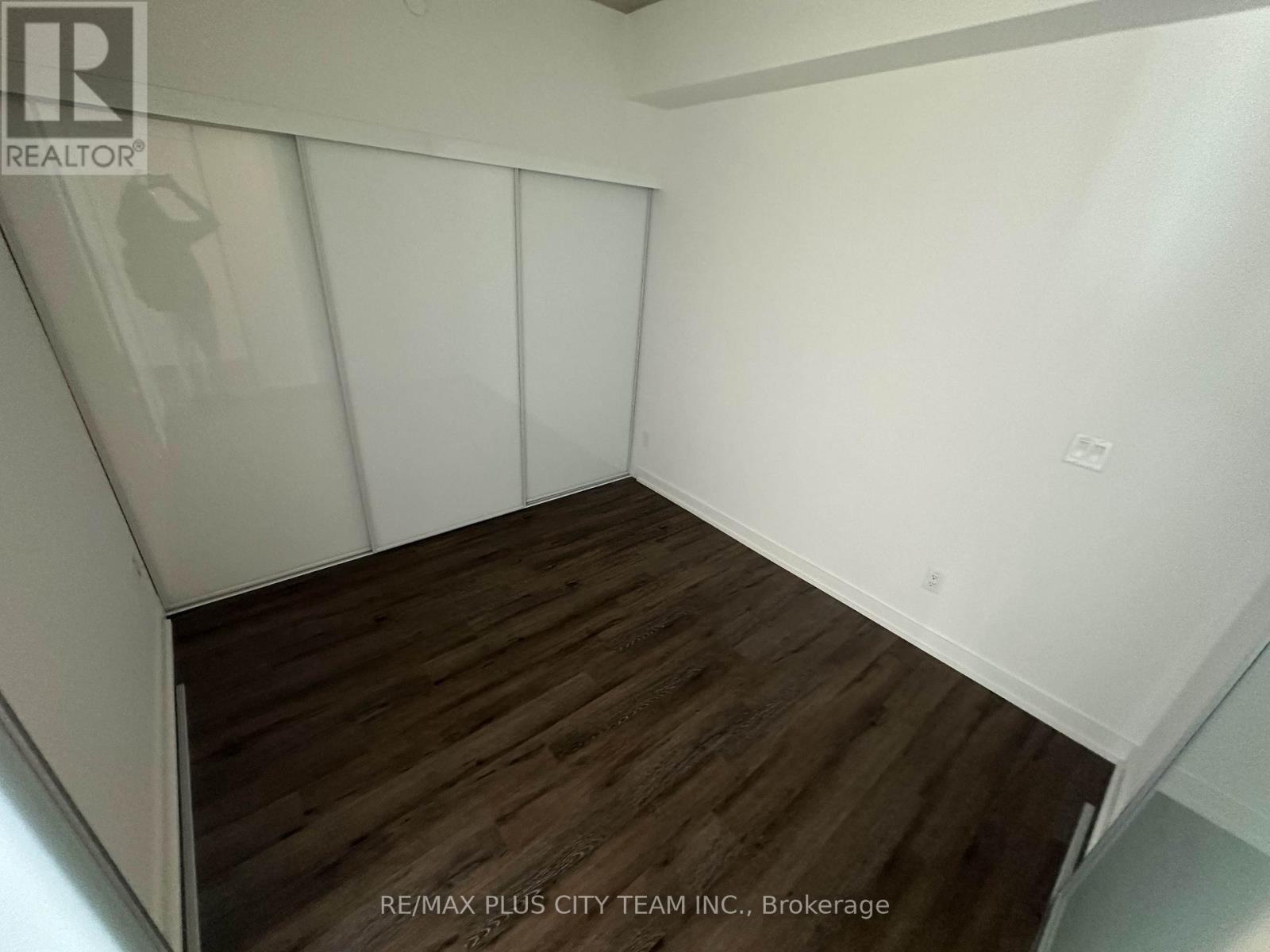 811 - 45 Baseball Place, Toronto, Ontario  M4M 0H1 - Photo 7 - E13026782
