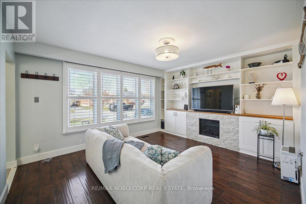 259 Farewell Street, Oshawa, Ontario  L1H 6L8 - Photo 13 - E13026800