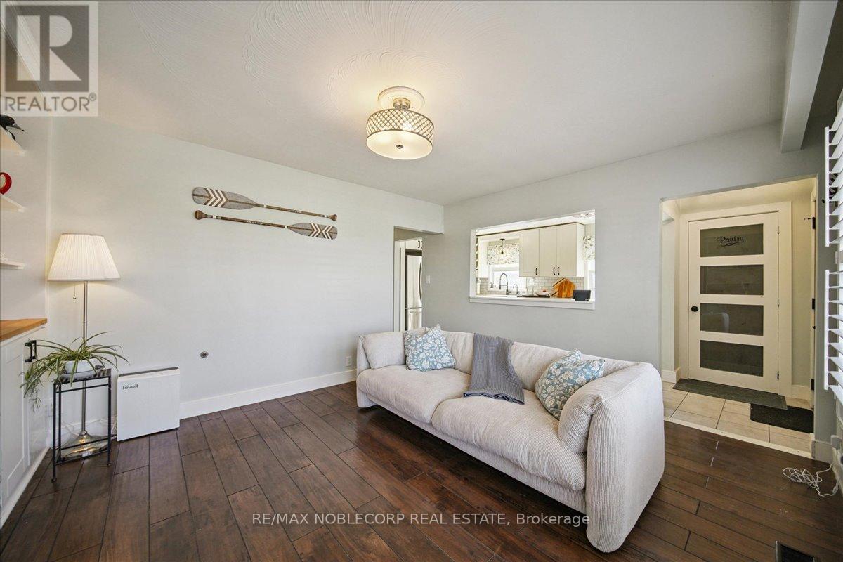 259 Farewell Street, Oshawa, Ontario  L1H 6L8 - Photo 14 - E13026800