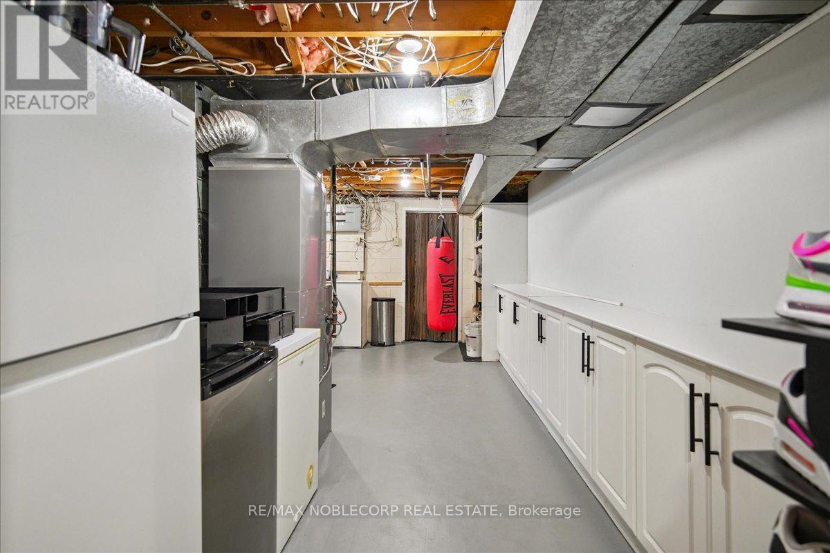 259 Farewell Street, Oshawa, Ontario  L1H 6L8 - Photo 28 - E13026800