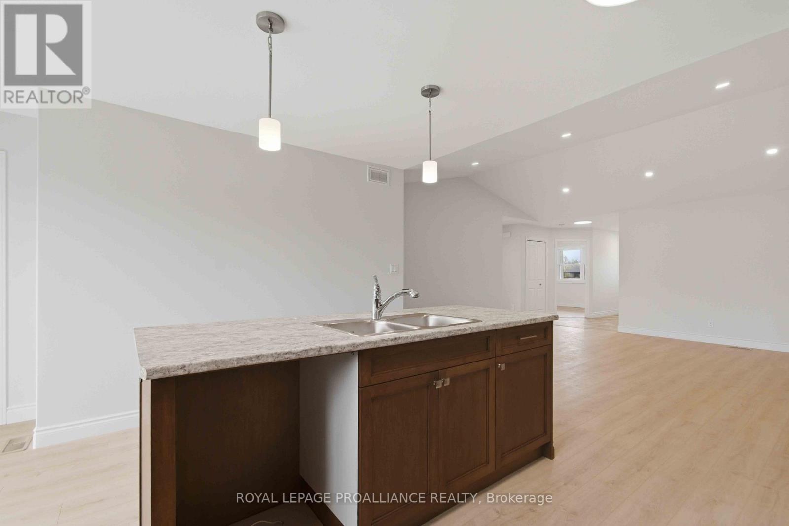 27 Clayton John Avenue, Brighton, Ontario  K0K 1H0 - Photo 12 - X12712482