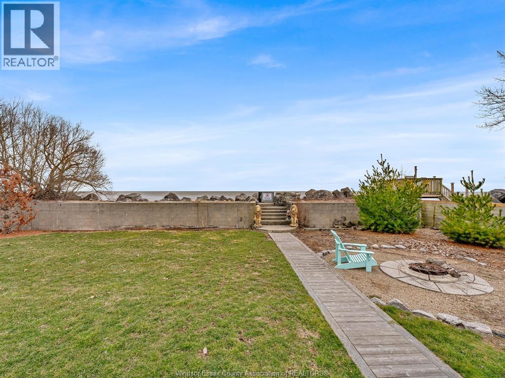116 East Beach, Leamington, Ontario  N8H 3V7 - Photo 35 - 26008824