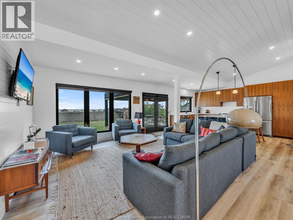 116 East Beach, Leamington, Ontario  N8H 3V7 - Photo 9 - 26008824