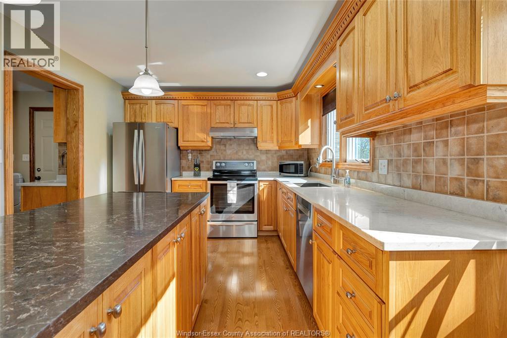 273 County Rd 31, Lakeshore, Ontario  N8L 1L3 - Photo 25 - 26008805