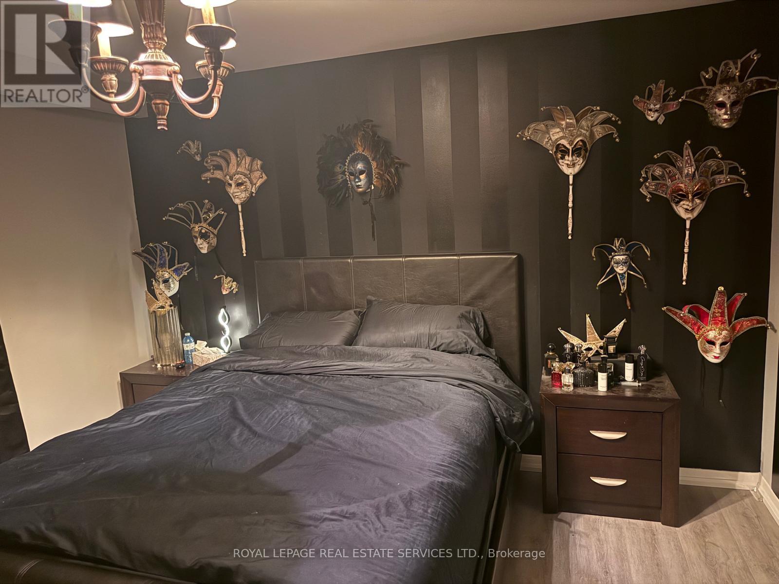 267 Irene Drive, Georgina, Ontario  L4P 3A9 - Photo 4 - N13026656