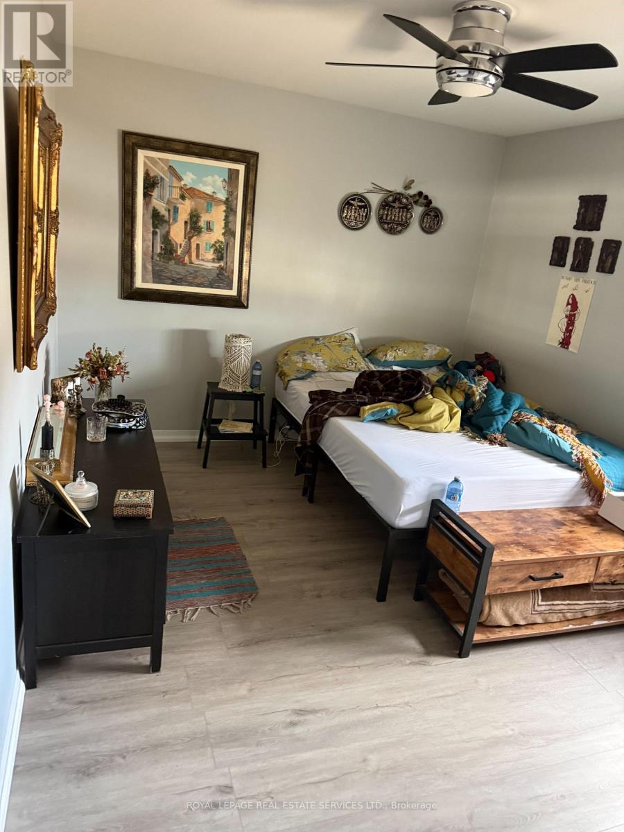 267 Irene Drive, Georgina, Ontario  L4P 3A9 - Photo 5 - N13026656