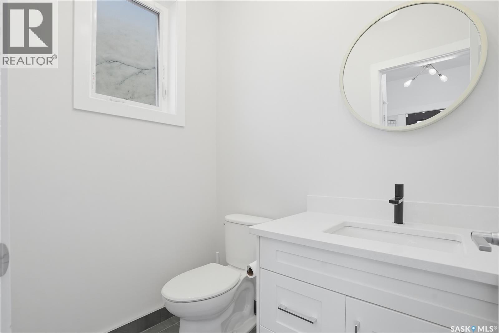 738 Main Street, Saskatoon, Saskatchewan  S7H 0K1 - Photo 7 - SK033407