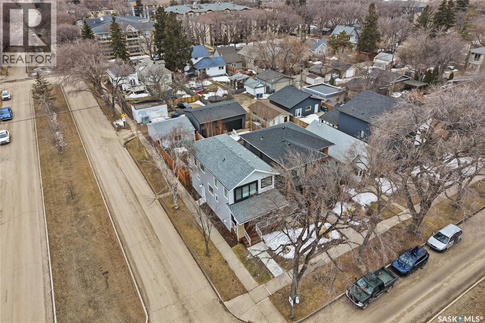 738 Main Street, Saskatoon, Saskatchewan  S7H 0K1 - Photo 2 - SK033407