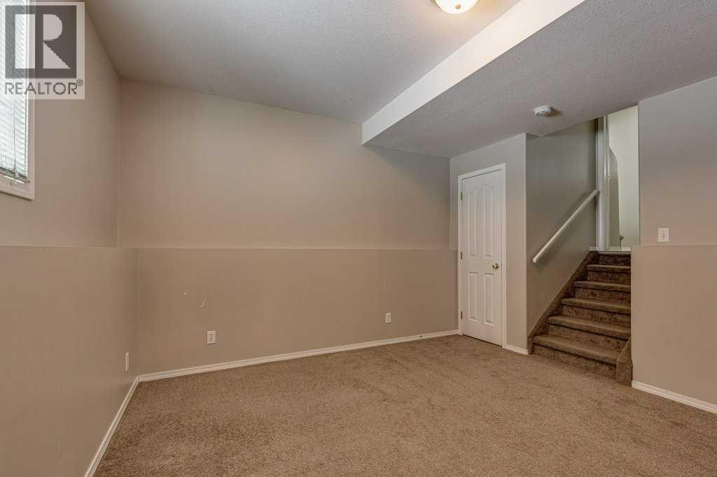 15 Kerry Wood Mews, Red Deer, Alberta  T4N 7B8 - Photo 37 - A2290004