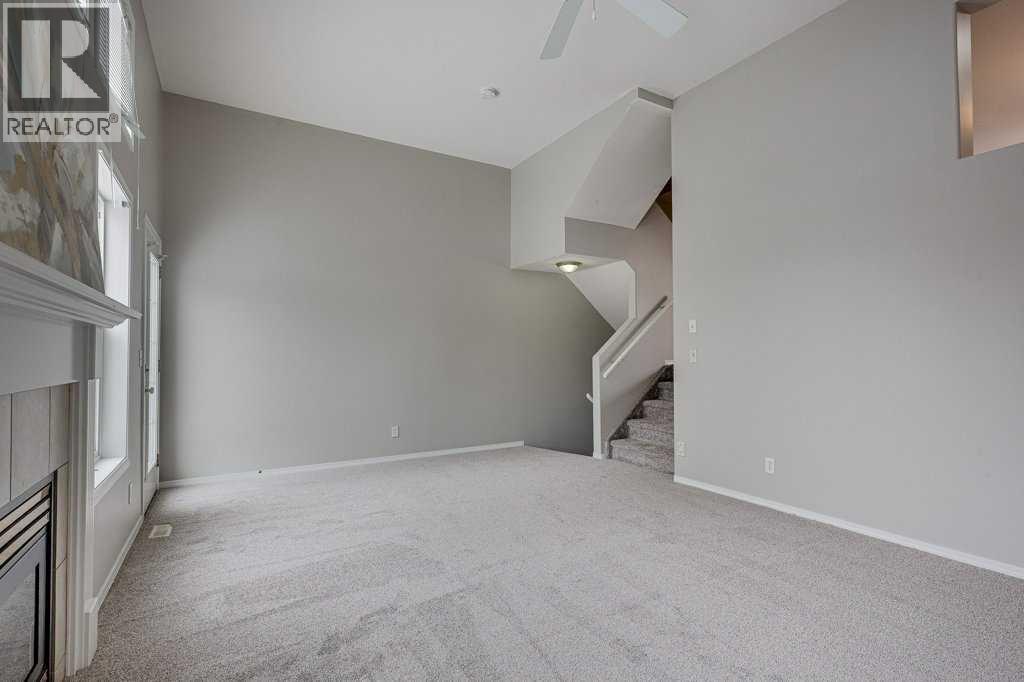 15 Kerry Wood Mews, Red Deer, Alberta  T4N 7B8 - Photo 14 - A2290004