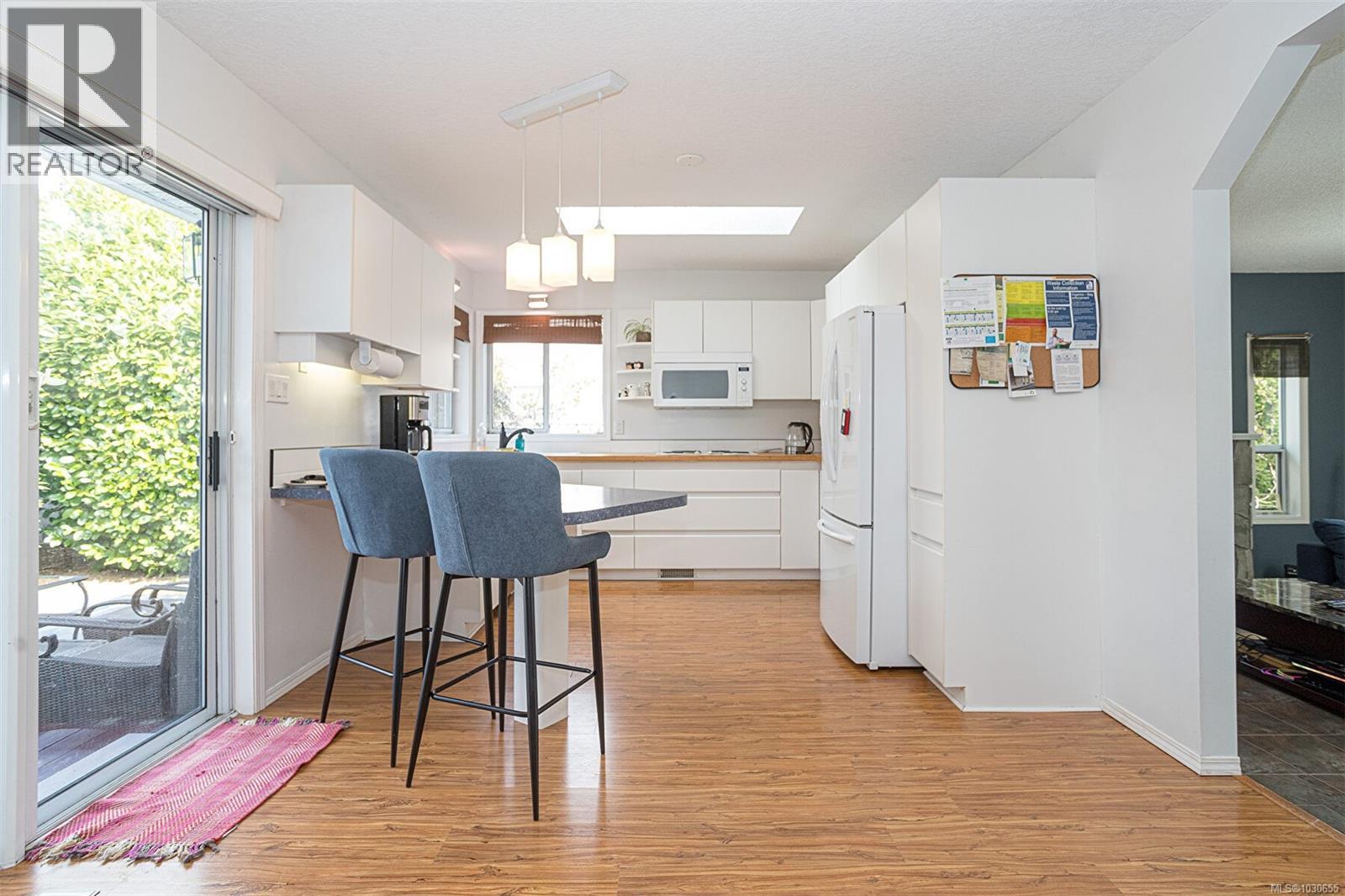 521 Wilrose Pl, Ladysmith, British Columbia  V9G 1B1 - Photo 7 - 1030655