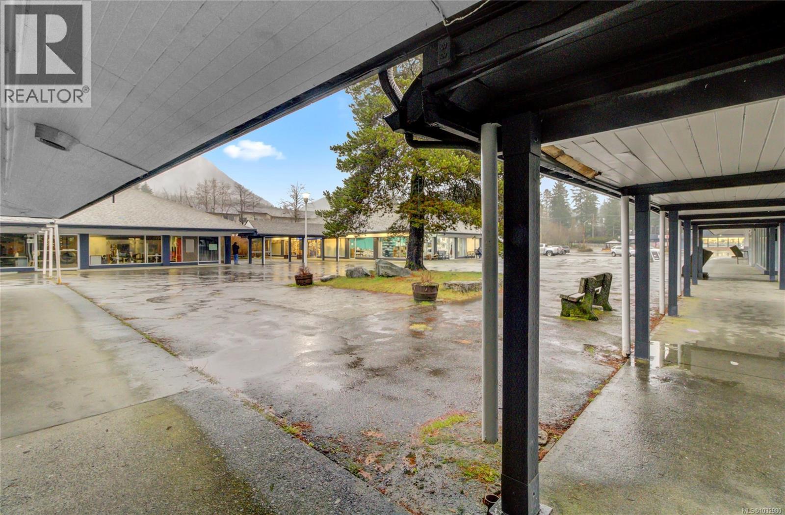 375 Nimpkish Dr, Gold River, British Columbia  V0P 1G0 - Photo 17 - 1032980