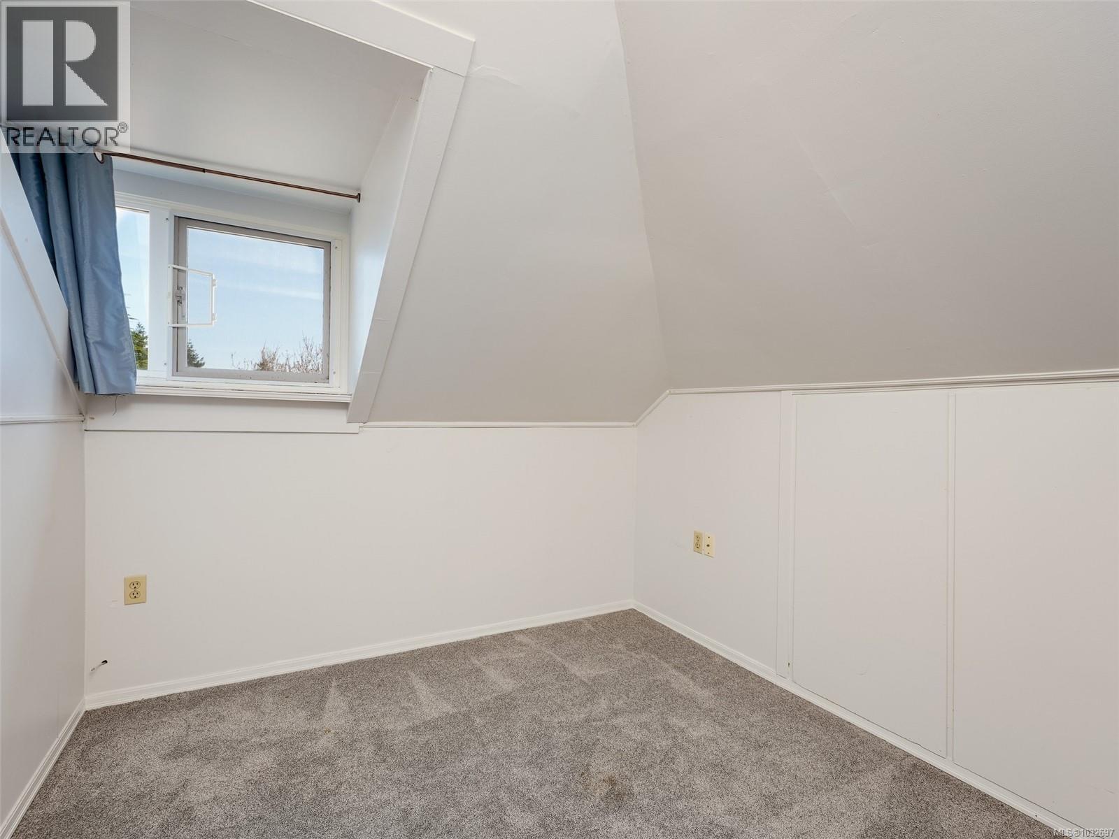 4031 Quadra St, Saanich, British Columbia  V8X 1K1 - Photo 26 - 1032697