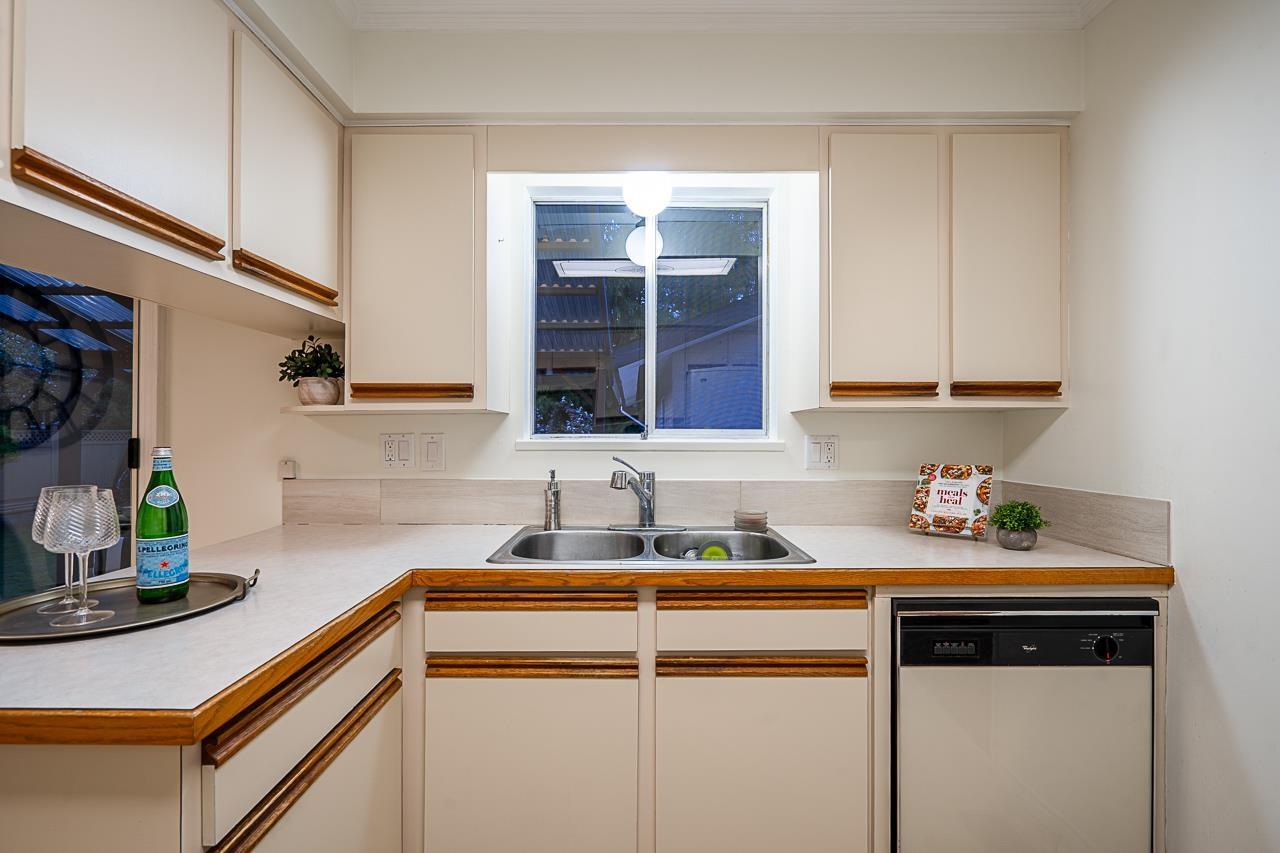 26981 28b Avenue, Langley, British Columbia  V4W 3A5 - Photo 4 - R3113379