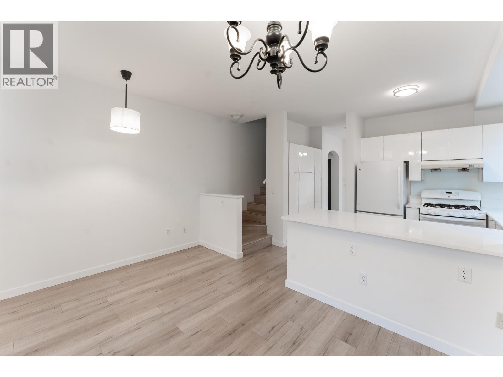 8 6111 No. 1 Road, Richmond, British Columbia  V7C 1T4 - Photo 6 - R3113969