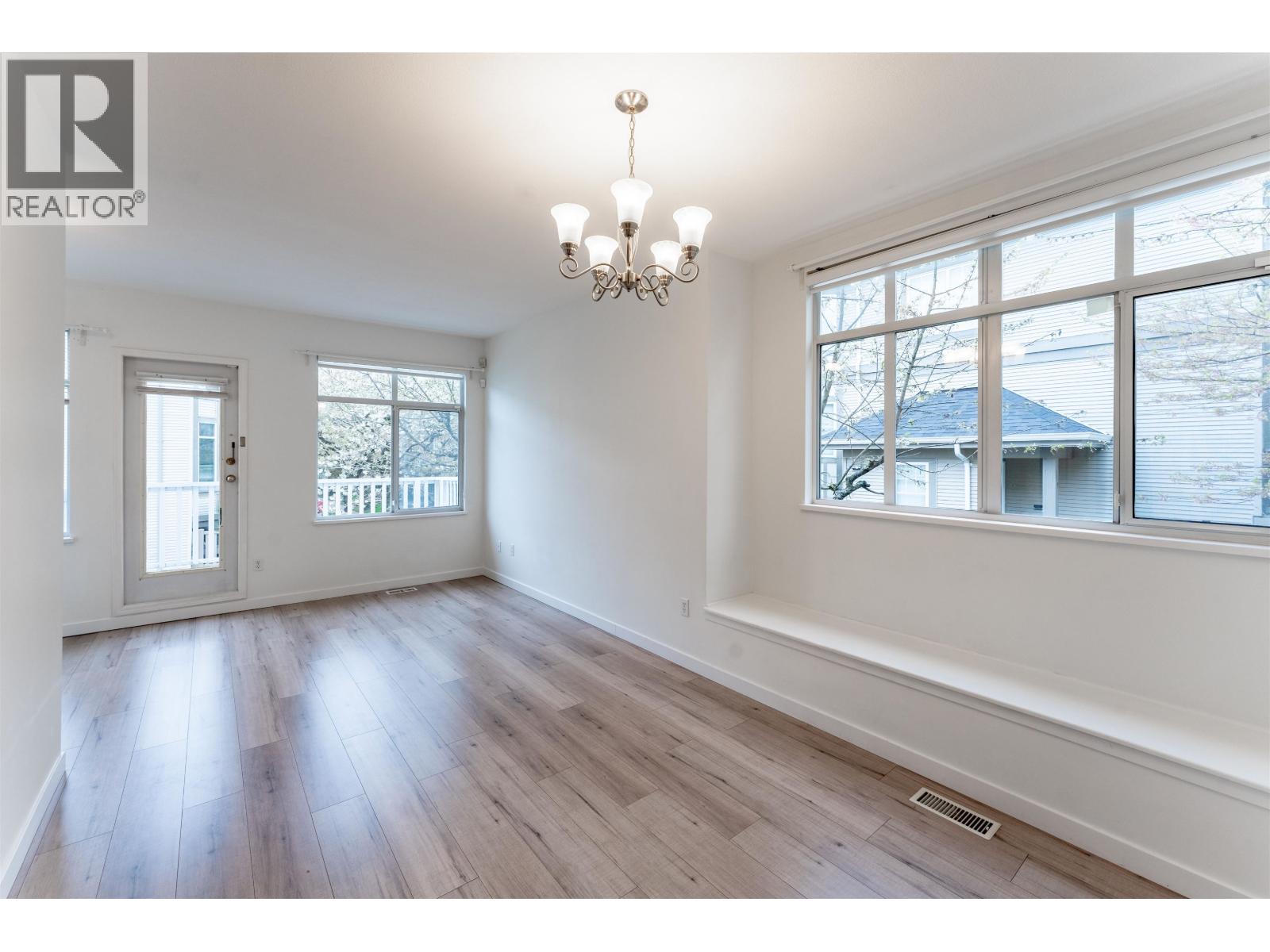 8 6111 No. 1 Road, Richmond, British Columbia  V7C 1T4 - Photo 1 - R3113969