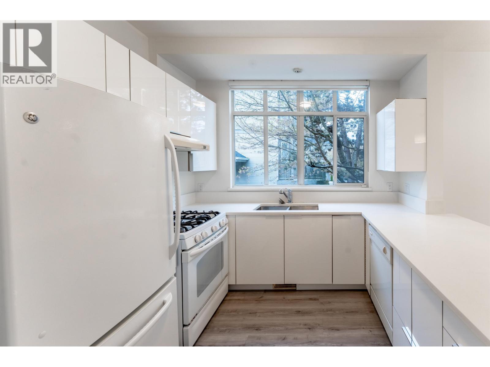 8 6111 No. 1 Road, Richmond, British Columbia  V7C 1T4 - Photo 8 - R3113969