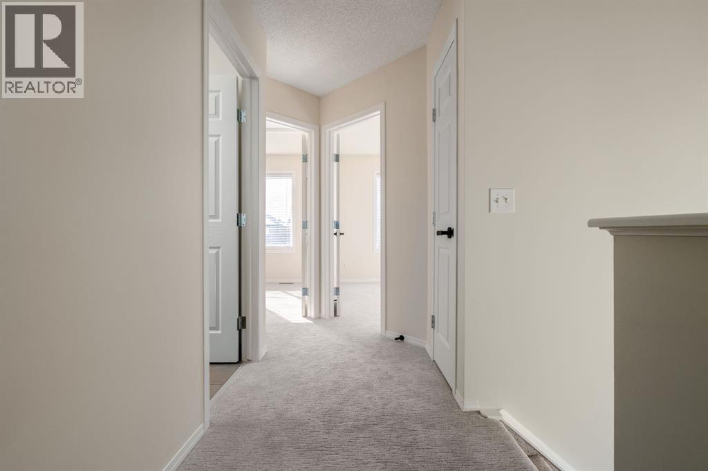 641 Evermeadow Road SW, Calgary, Alberta  T2Y 4W8 - Photo 29 - A2289748