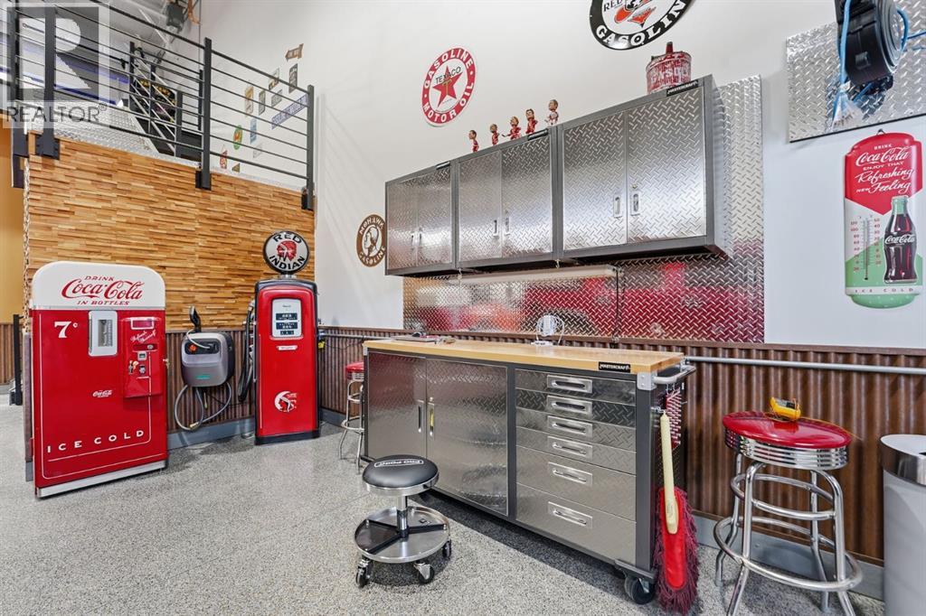 18 & 26, 25 Southbank Crescent, Okotoks, Alberta  T1S 5S8 - Photo 11 - A2299688