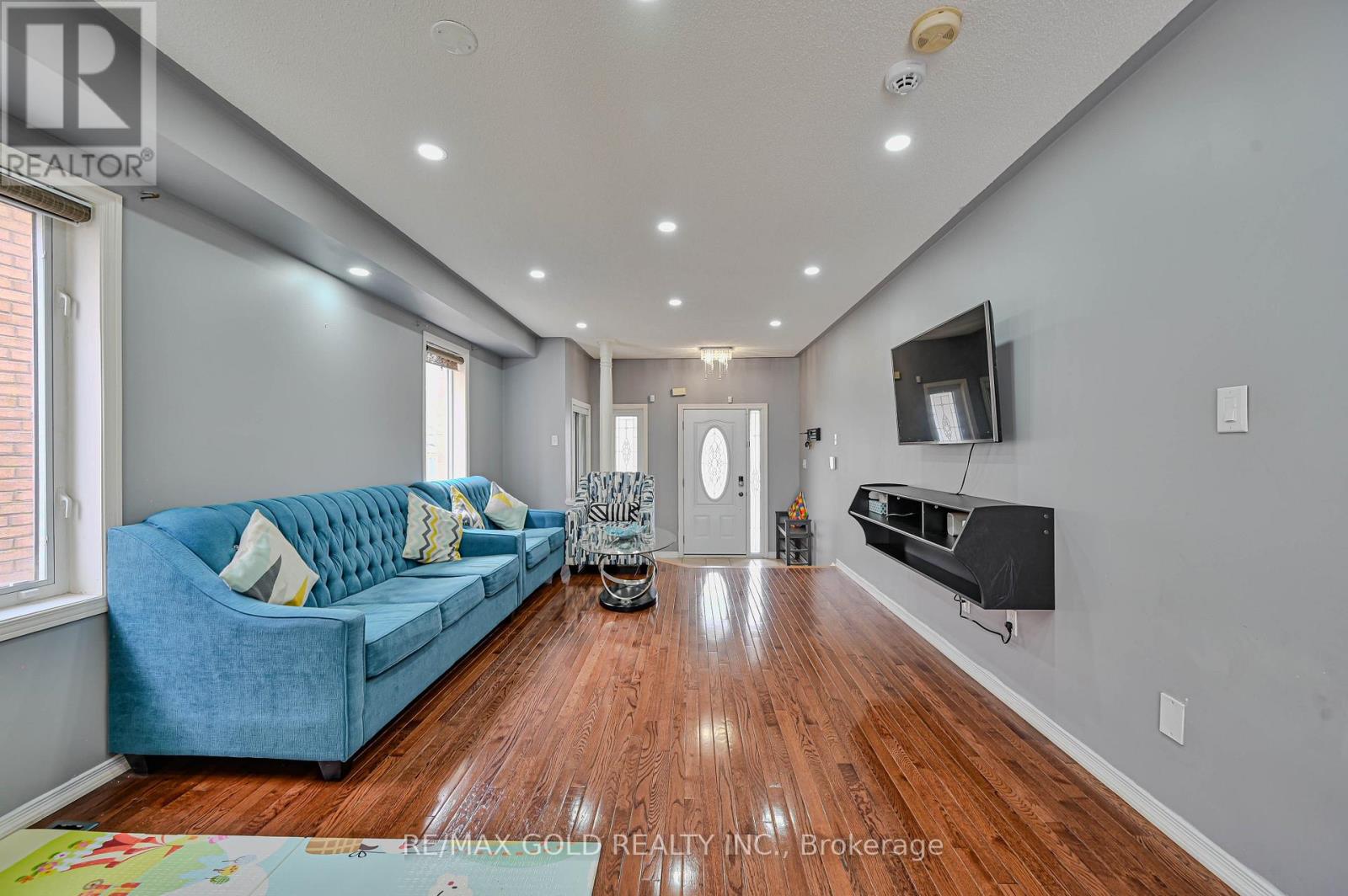 116 Heartleaf Crescent, Brampton, Ontario  L7A 2C1 - Photo 12 - W13026668