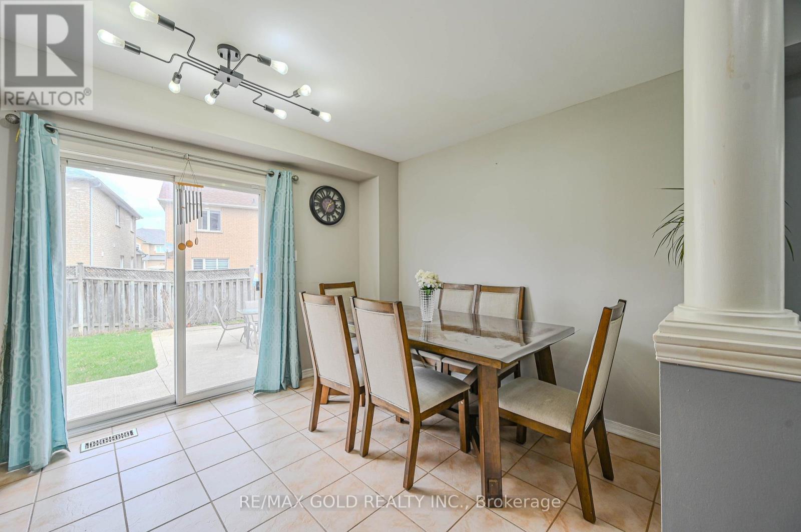 116 Heartleaf Crescent, Brampton, Ontario  L7A 2C1 - Photo 15 - W13026668