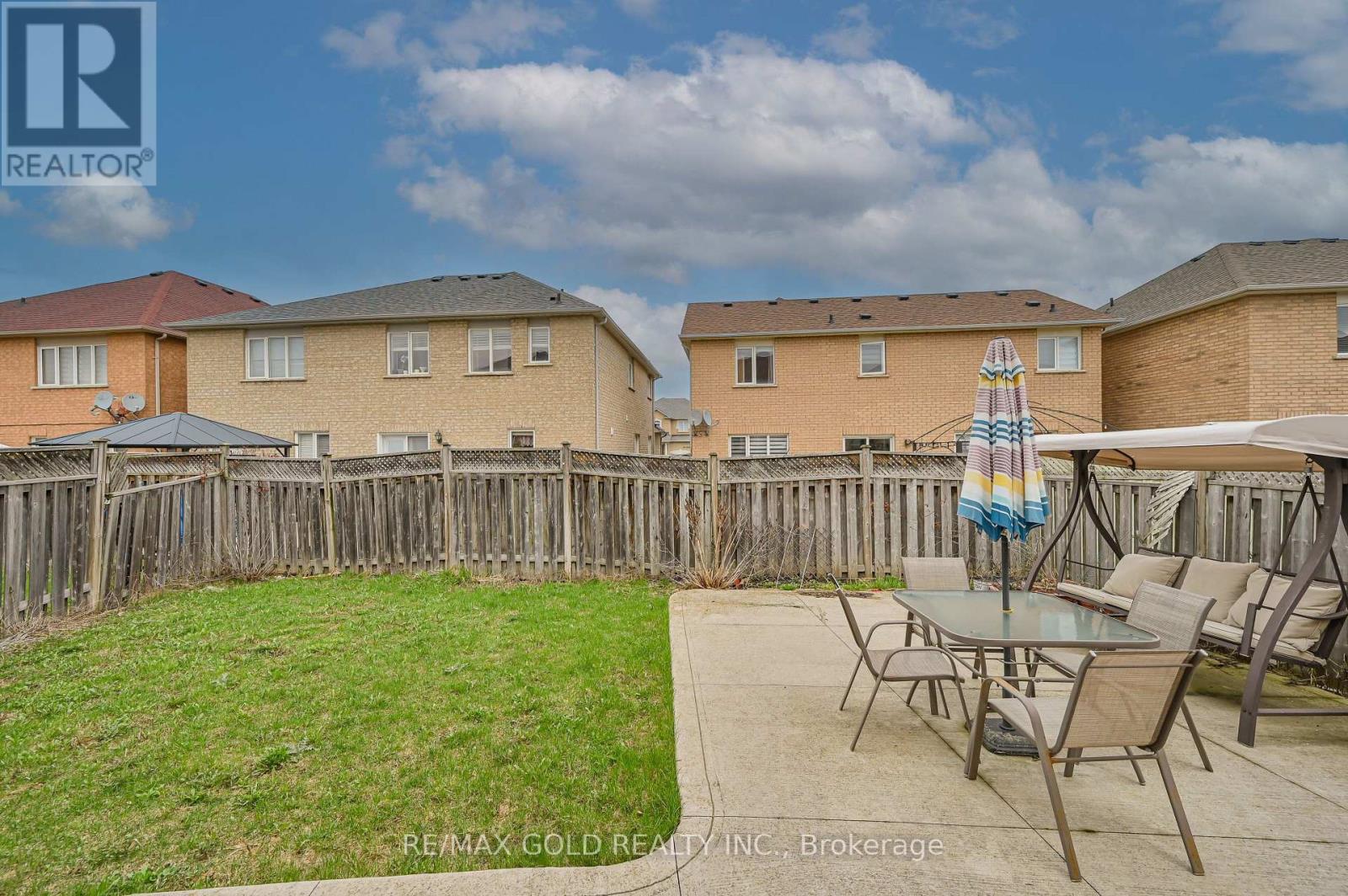 116 Heartleaf Crescent, Brampton, Ontario  L7A 2C1 - Photo 46 - W13026668