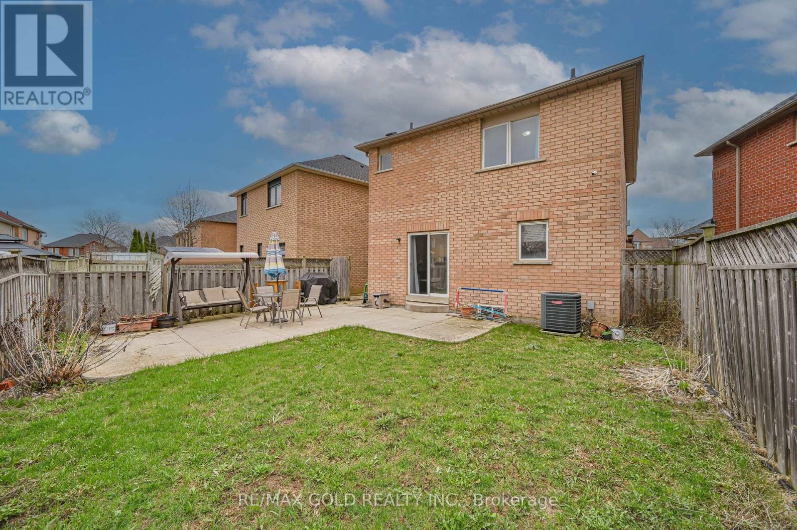 116 Heartleaf Crescent, Brampton, Ontario  L7A 2C1 - Photo 49 - W13026668