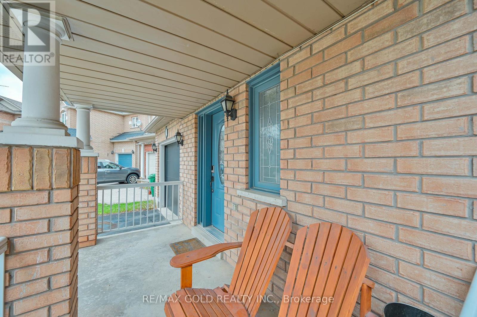 116 Heartleaf Crescent, Brampton, Ontario  L7A 2C1 - Photo 9 - W13026668