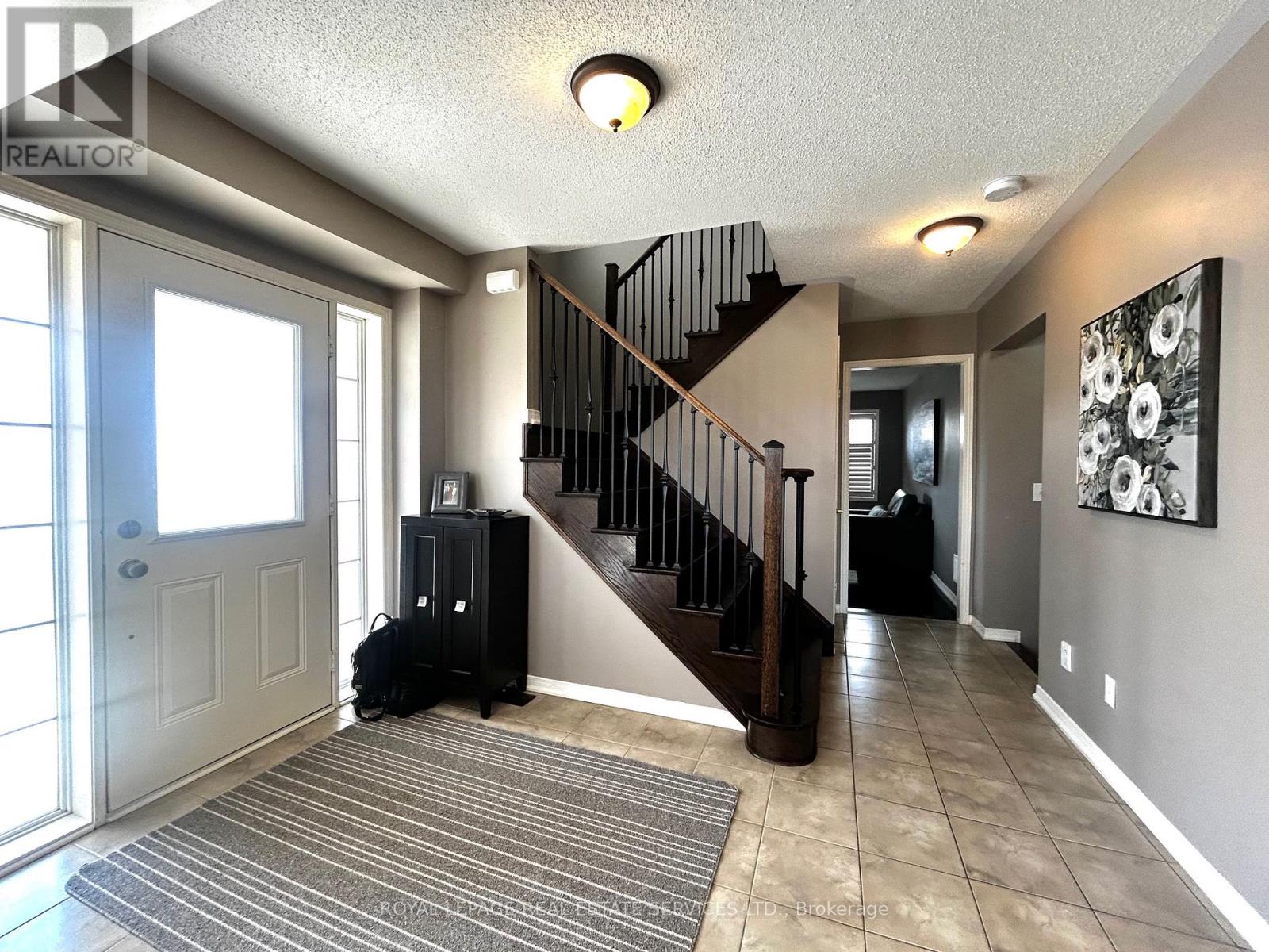 1 - 3045 Gladeside Avenue, Oakville, Ontario  L6M 0R2 - Photo 4 - W13026680