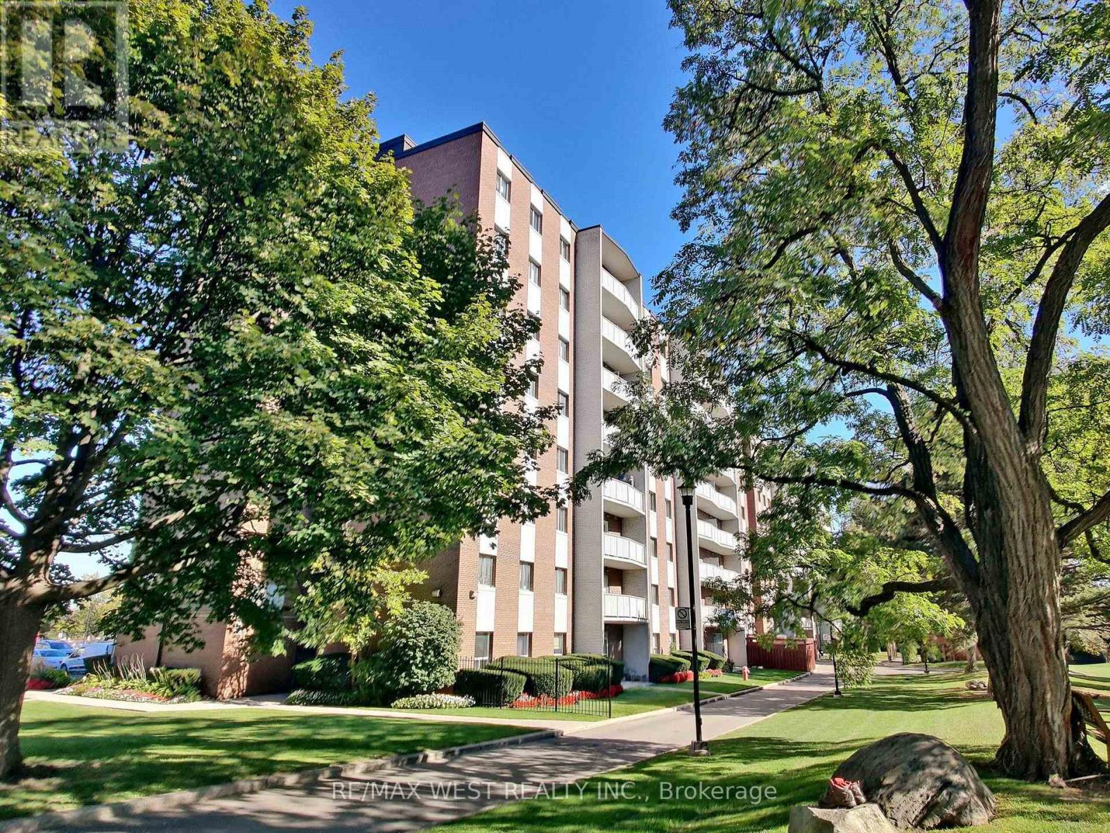 310 - 1660 BLOOR STREET, Mississauga, Ontario