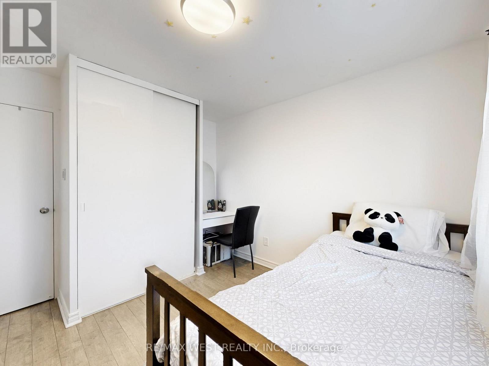 310 - 1660 Bloor Street, Mississauga, Ontario  L4X 1R9 - Photo 11 - W13026706