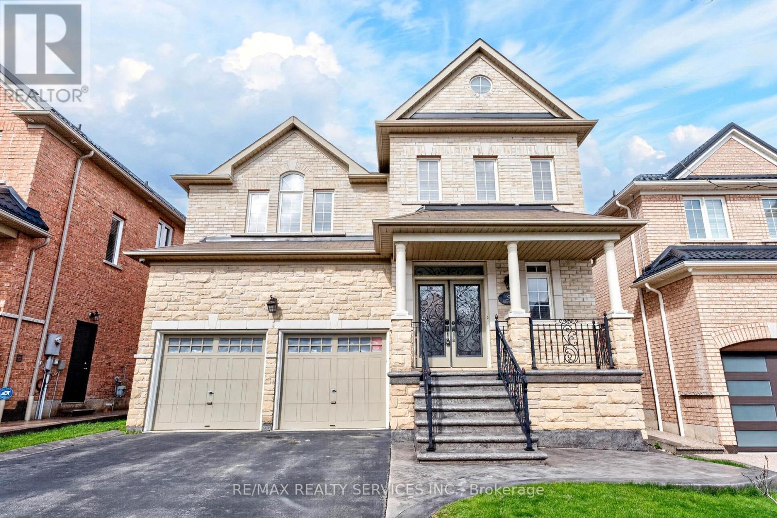 5 PILLAR ROAD, brampton (bram west), Ontario