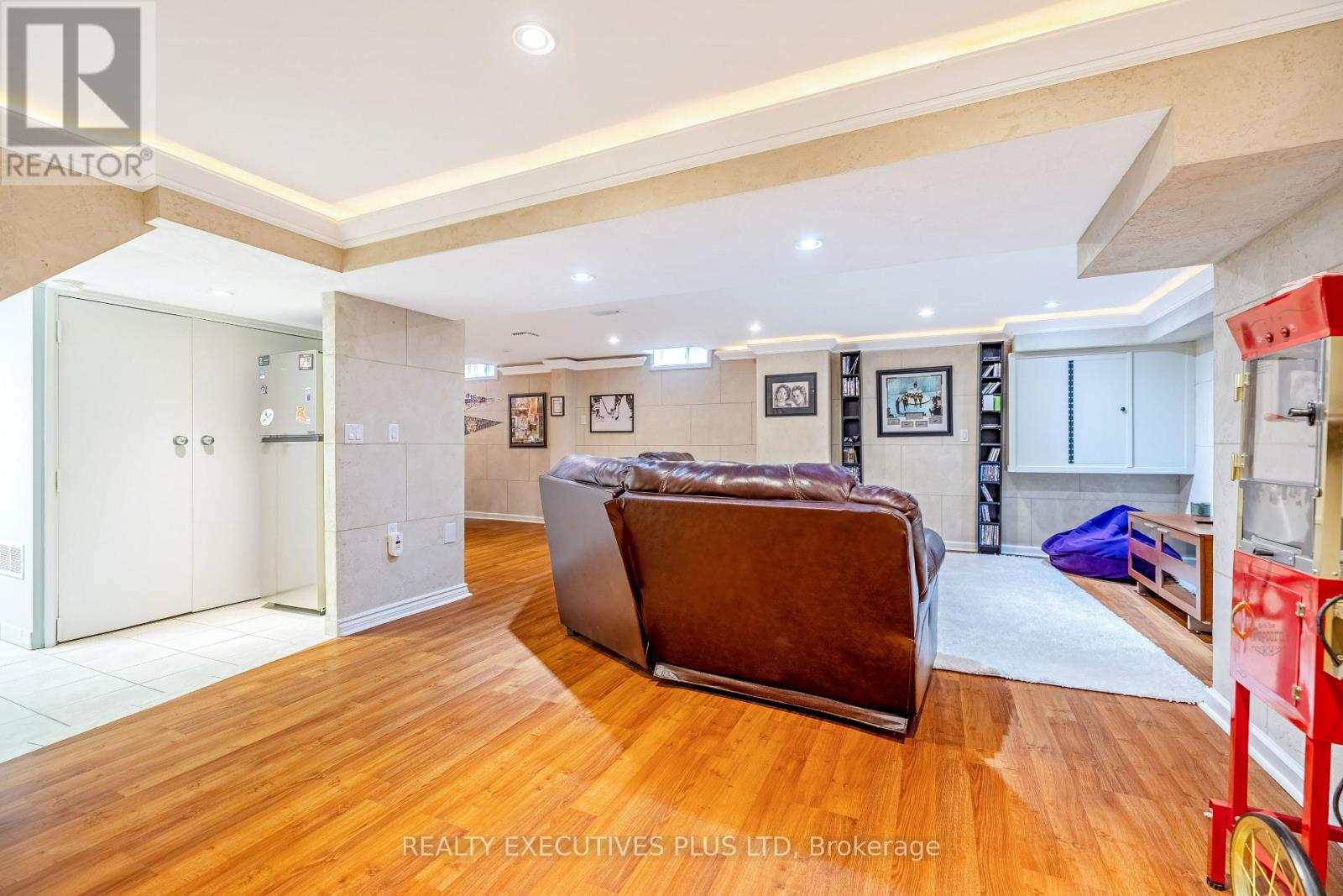 3099 Hickling Court, Mississauga (Meadowvale), Ontario  L5N 4X9 - Photo 34 - W13026746