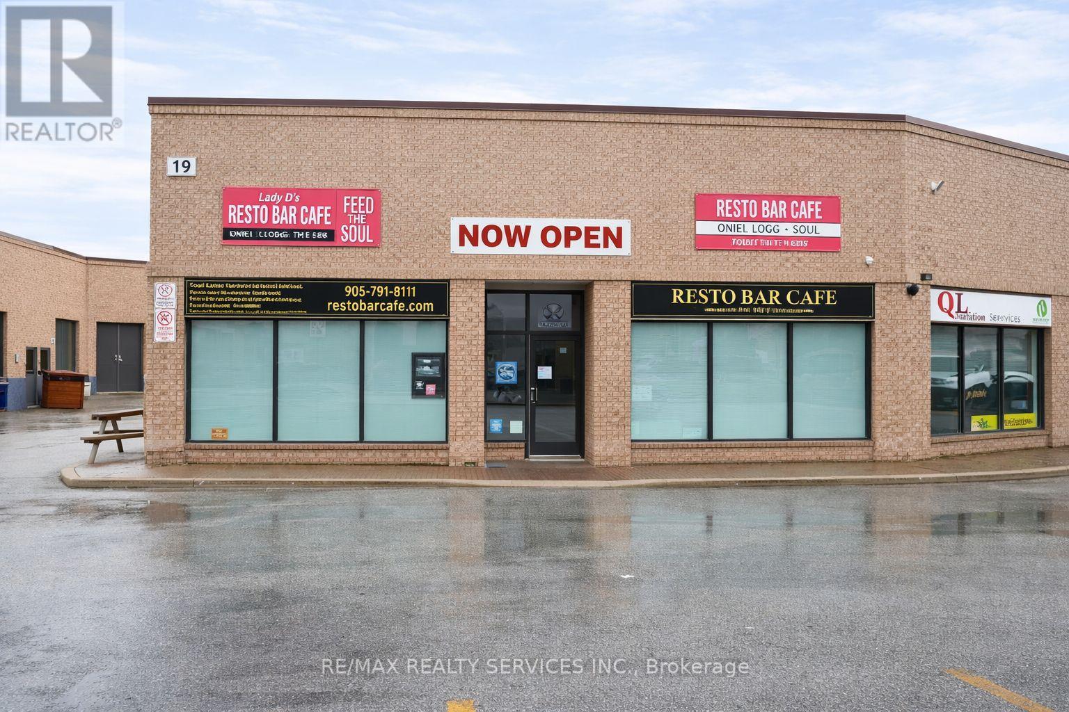 30 - 19 Kenview Boulevard, Brampton, Ontario  L6T 5G6 - Photo 3 - W13026776