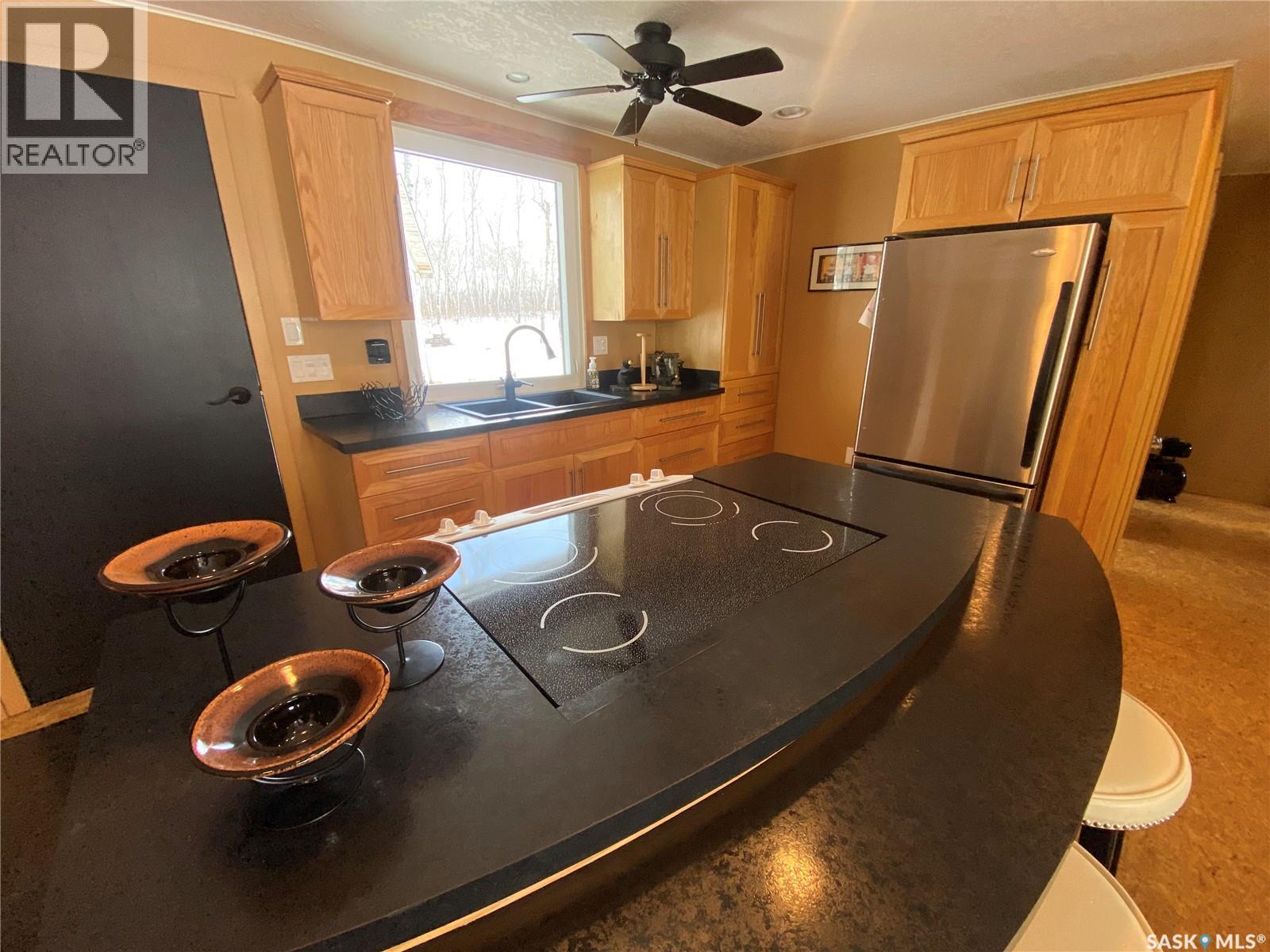 24 Willow Crescent, Good Spirit Lake Prov Park, Saskatchewan  S0A 3V0 - Photo 3 - SK033519