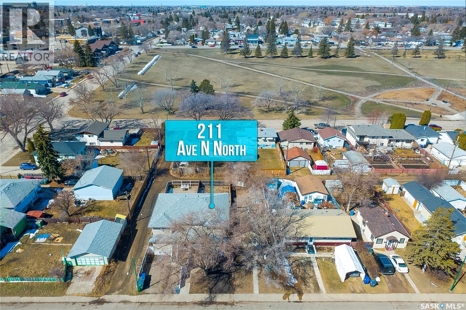 211 N Avenue N, Saskatoon, Saskatchewan  S7L 2T2 - Photo 3 - SK033502