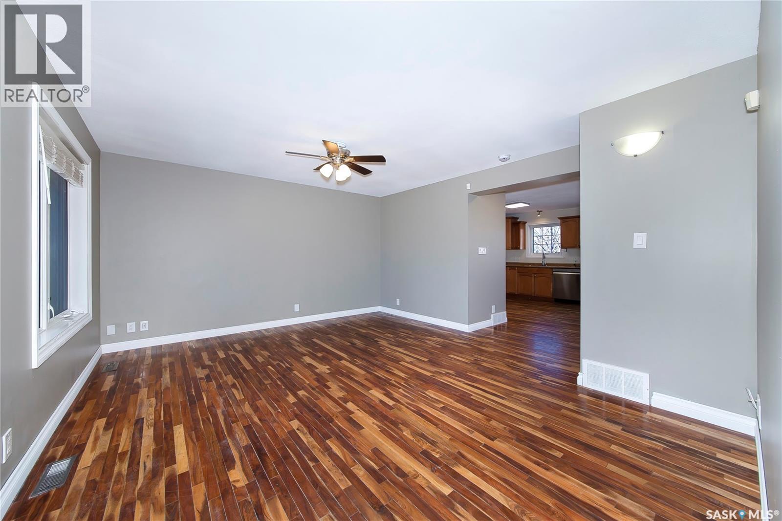 211 N Avenue N, Saskatoon, Saskatchewan  S7L 2T2 - Photo 9 - SK033502