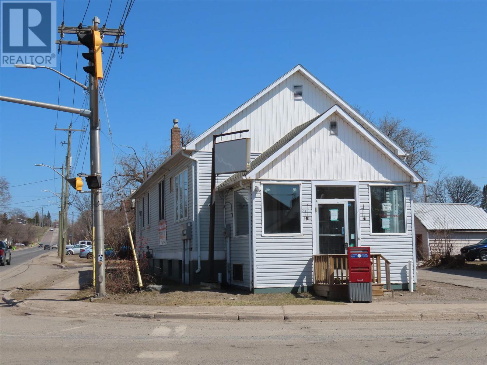 346 North St, Sault Ste Marie, Ontario  P6B 2A8 - Photo 23 - SM260456