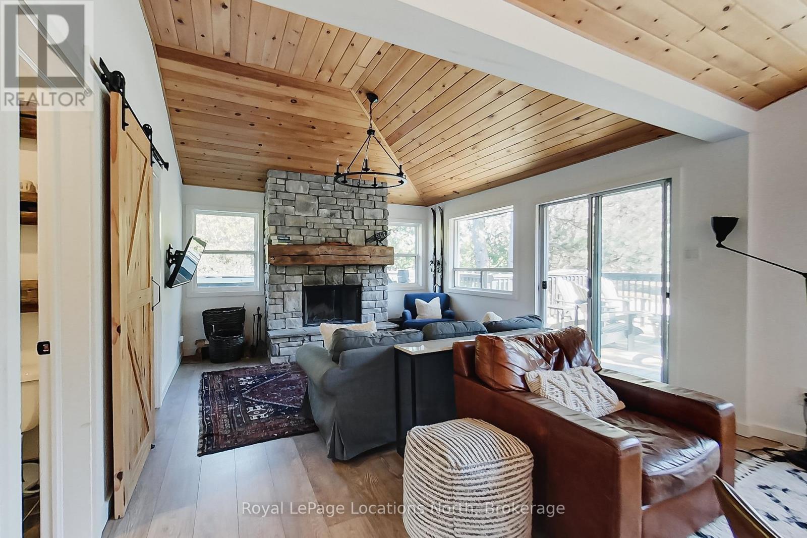 6 - 102 Wensley Drive, Blue Mountains, Ontario  N0H 1J0 - Photo 7 - X13026560