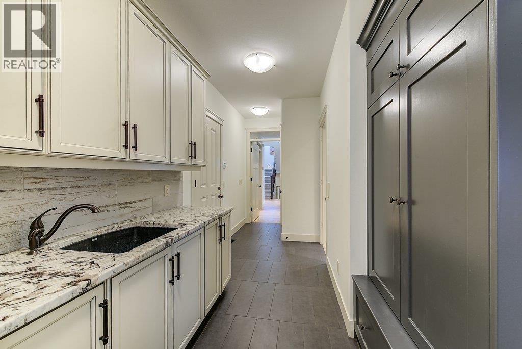 425 Audubon Court, Kelowna, British Columbia  V1W 5K3 - Photo 27 - 10372545