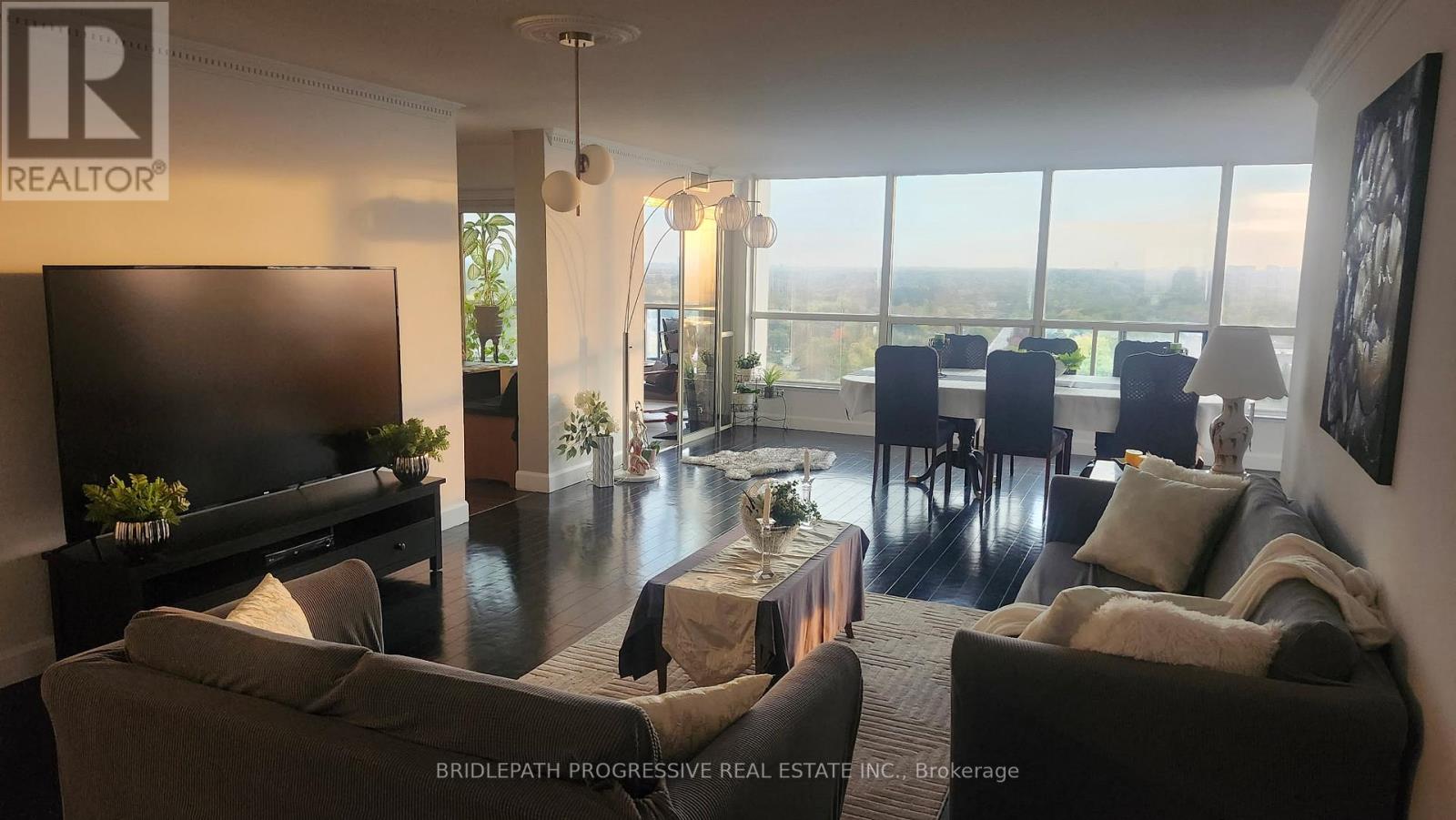 1505 - 7300 YONGE STREET, Vaughan, Ontario