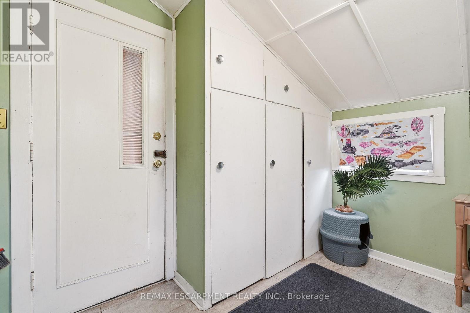 66 East 32nd Street, Hamilton, Ontario  L8V 3R9 - Photo 11 - X13026792