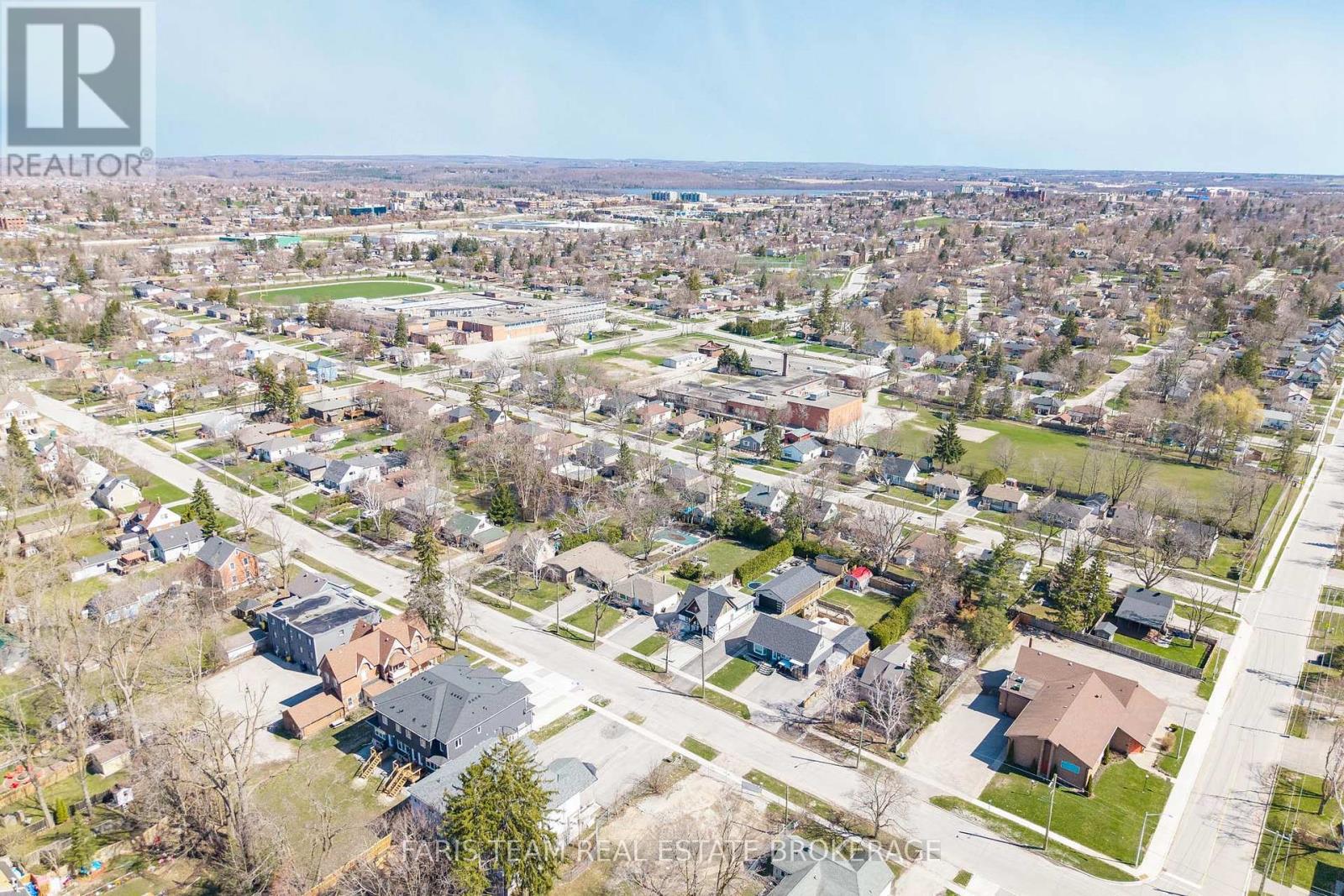 18 Newton Street, Barrie, Ontario  L4M 3N3 - Photo 42 - S12981316