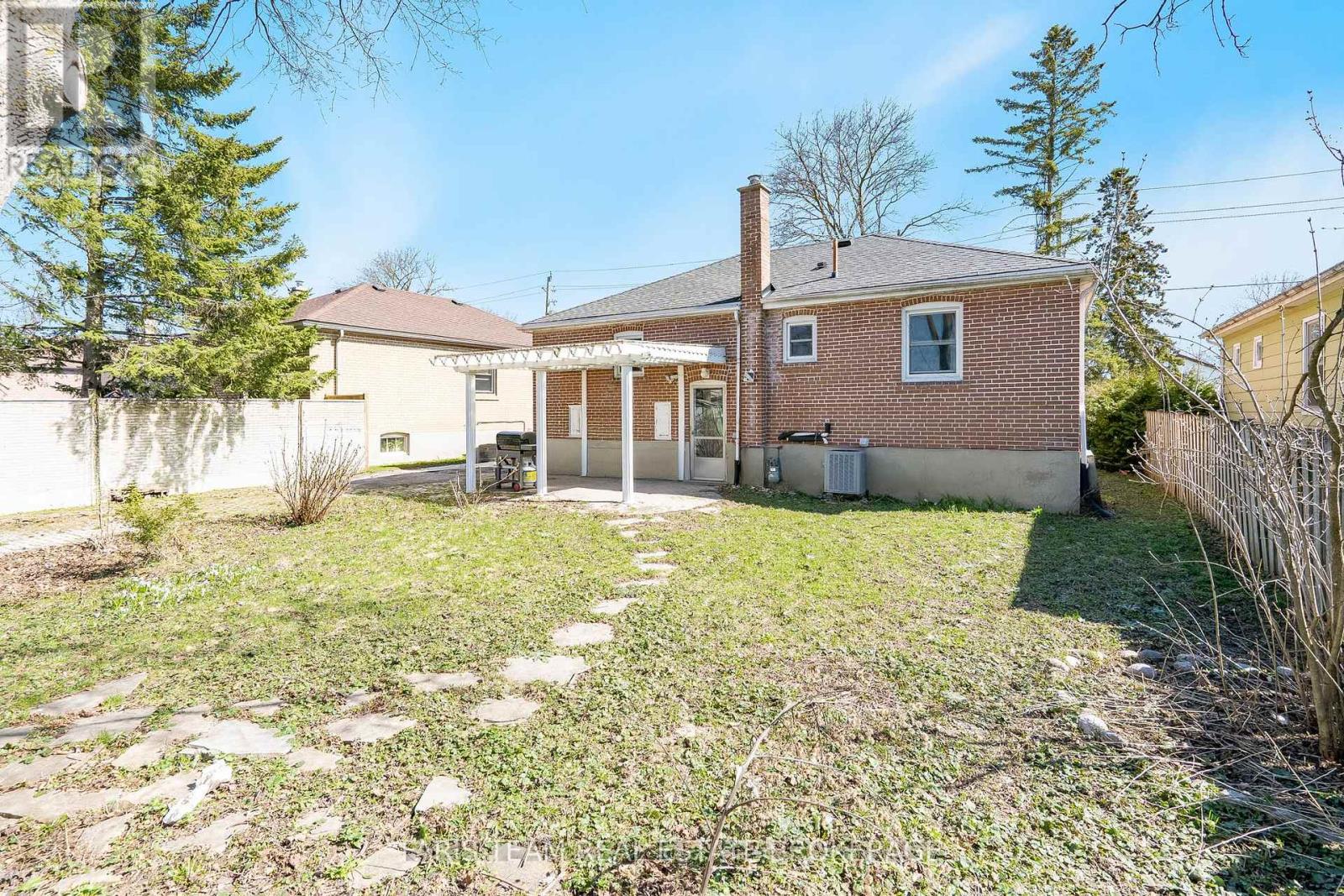 18 Newton Street, Barrie, Ontario  L4M 3N3 - Photo 39 - S12981316