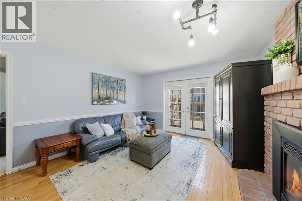 15 Finch Place, Hamilton, Ontario  L9A 5C2 - Photo 22 - 40822951